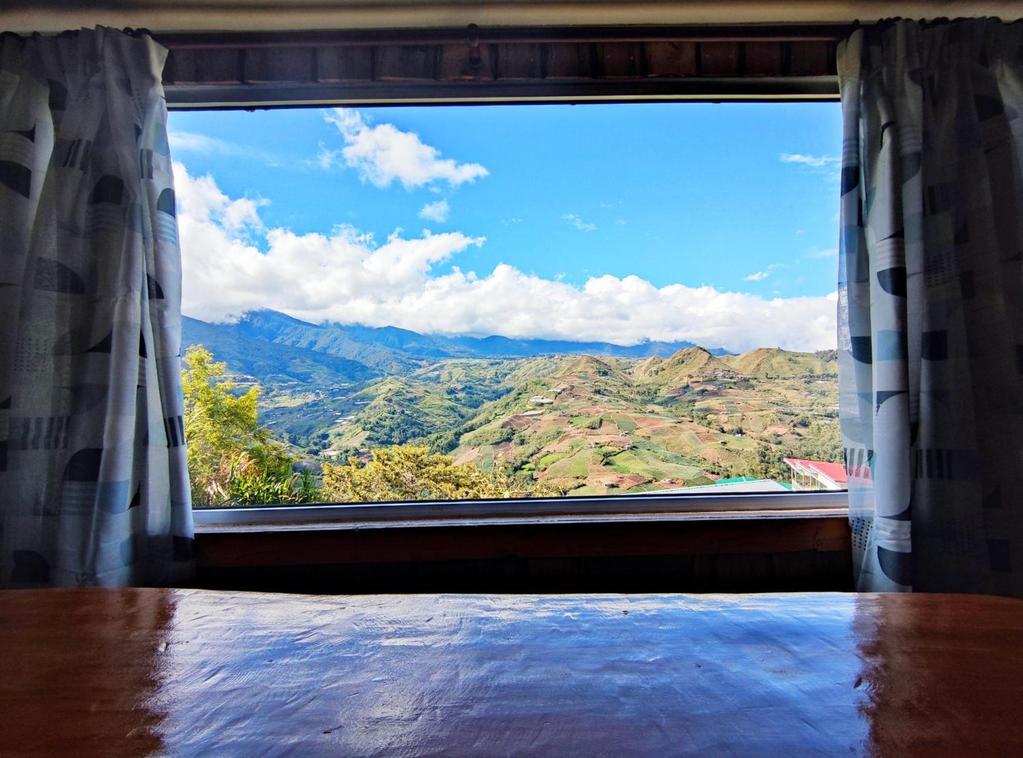 Lodge Nulu View *