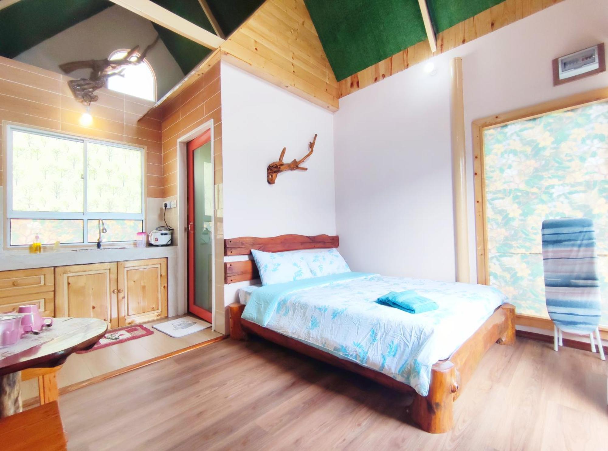 Nulu View Lodge *